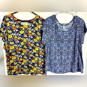 2 everyday tops. Aventura - size XL